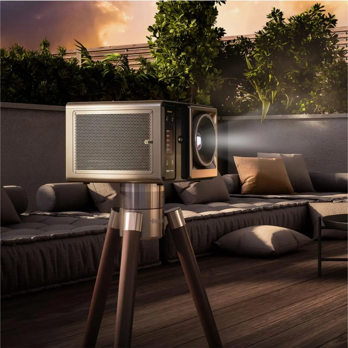 Hisense LASER PROJECTOR XR10